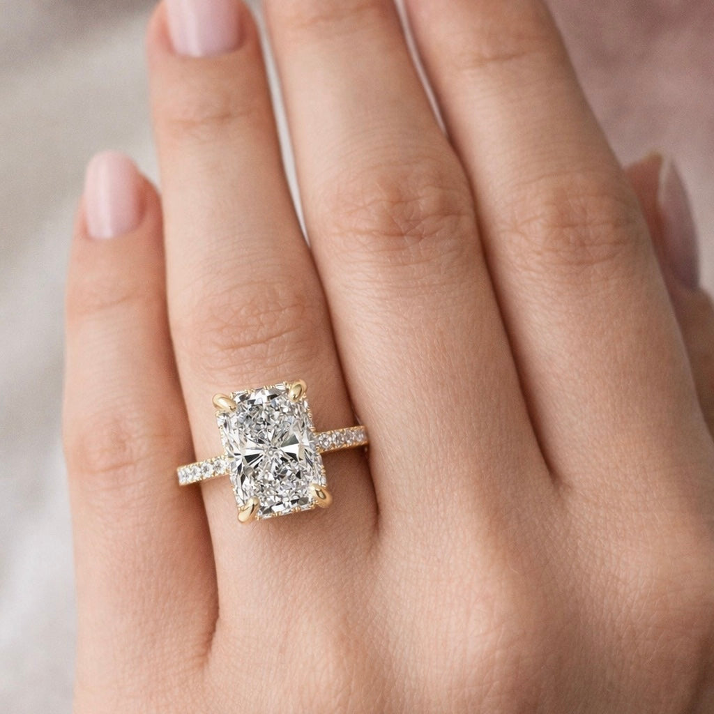 Lab Ground Diamond Ring